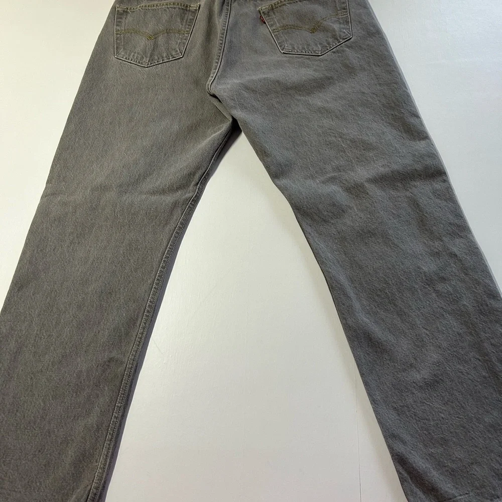 Levi 501 butterfly stone wash gray denim‎ jeans 38/32